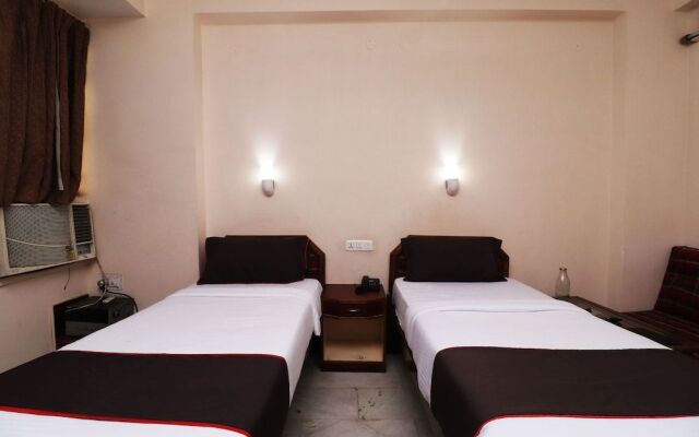 Collection O 36951 The Ambassador Hotel