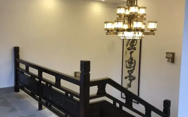 Jiangjunfu Hotel