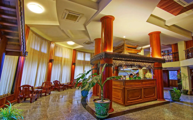 Shwe Ingyinn Hotel