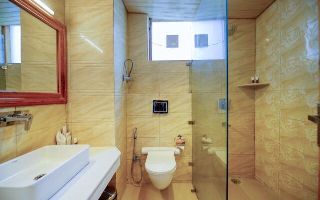 Clarks Inn Suites Manali