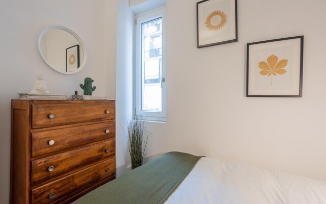 Dora Apartment by Wonderful Italy