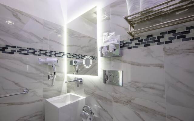 Relais Trevi 133 Boutique Hotel - Adults Only