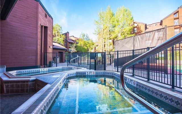 Timber Run Condominiums