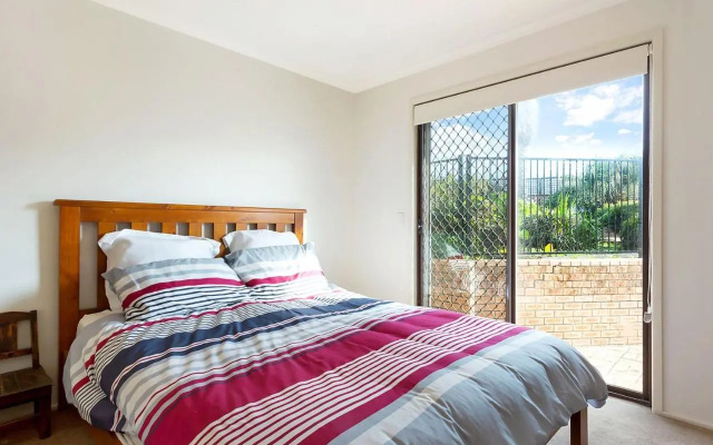 106 Ocean Parade Dalmeny