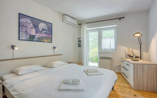 Captain's House - Sv. Jakov