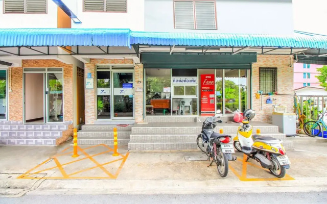 Ze Residence Ram Intra by OYO Rooms