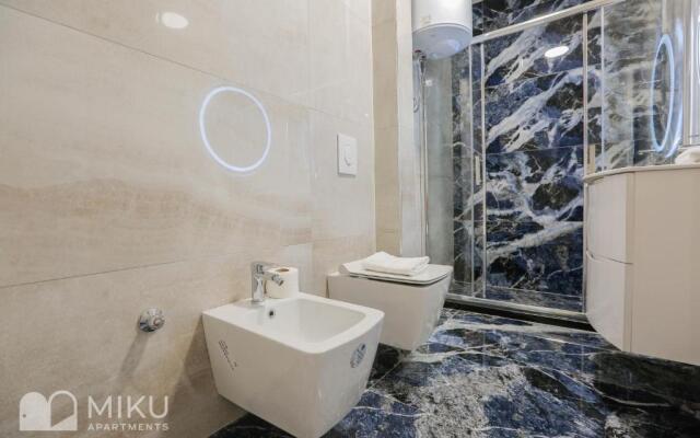 Miku Apartment - LUX 2Bd Apartment At City Center