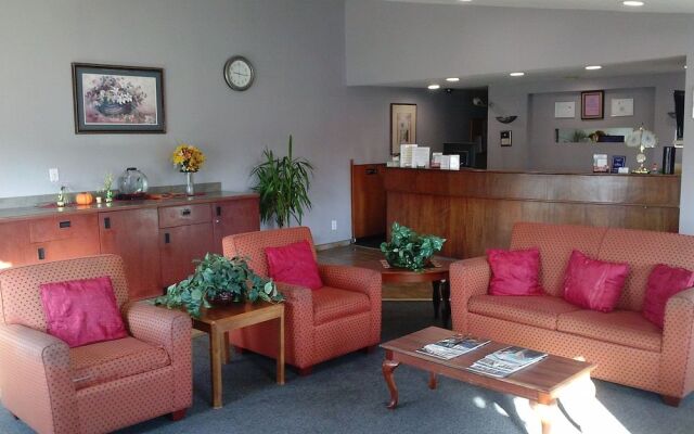 Staybridge Suites Detroit Woodhaven by IHG