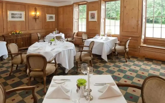 Flitwick Manor