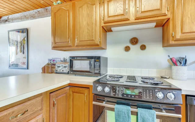 Warm Fraser Townhome w/ Community Amenities!