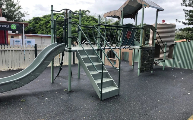 Gin Gin Budget Accommodation