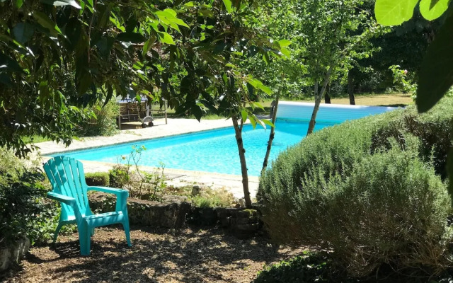 Villa With 4 Bedrooms in Saint-laurent-des-hommes, With Private Pool,