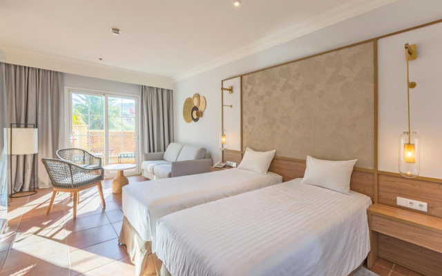 The Residences La Sella