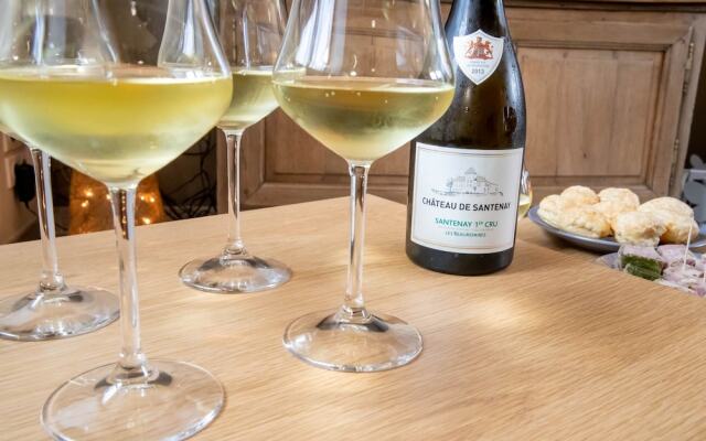 La Maison De La Petite Charriere