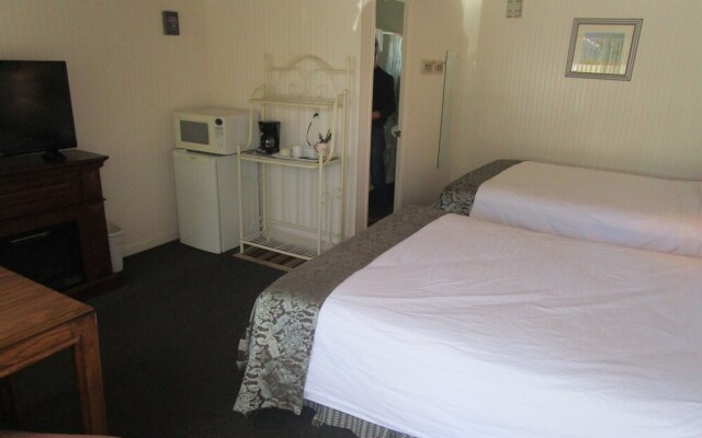 Westport RV Park & Motel