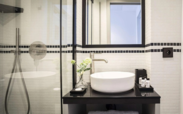 Pax Opera Hotel