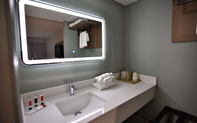 Baymont by Wyndham Pine Grove I-81