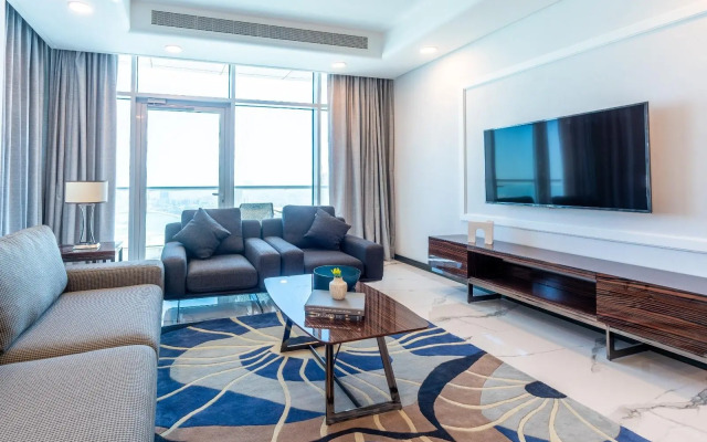 S Plaza Suites Hotel