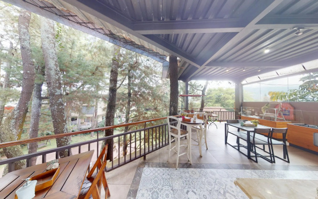 Sandalwood Boutique Hotel