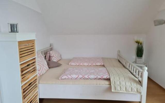 Ferienwohnungen Oppitz