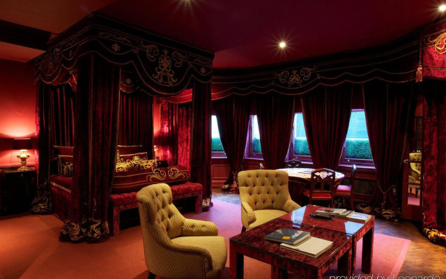 11 Cadogan Gardens and The Apartments by Iconic Luxury Hotels