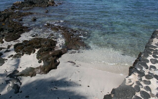 Alii Point by RedAwning