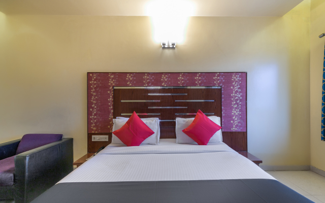 Capital O 891 Hotel Kadamb Inn