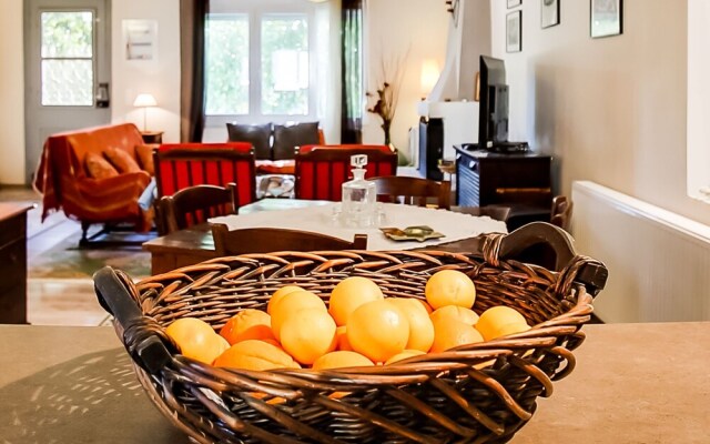 Homely Holiday Home in Sernikaki with Balcony