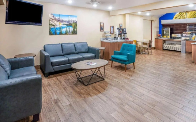 Days Inn by Wyndham Greeley