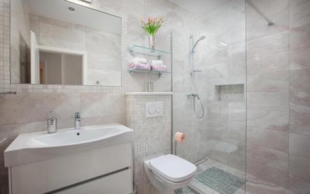 Modern Apartman Pjero