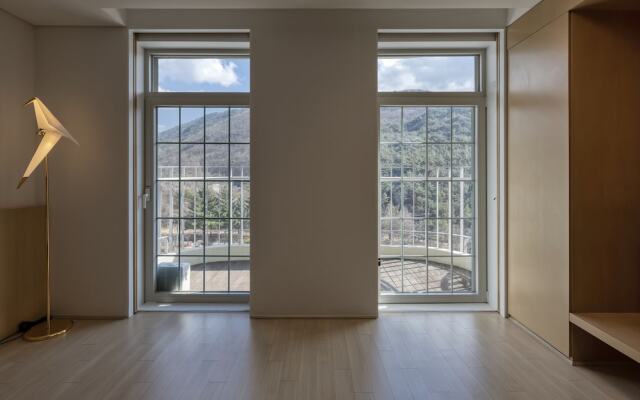 Hotel West of Canaan