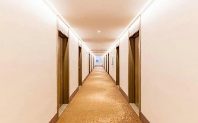 HanTing Hotel (Hohhot University East Street)