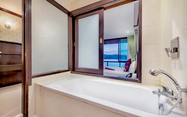 Racha Kiri Resort and Spa Khanom