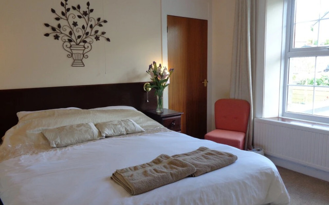 Cedars Guesthouse