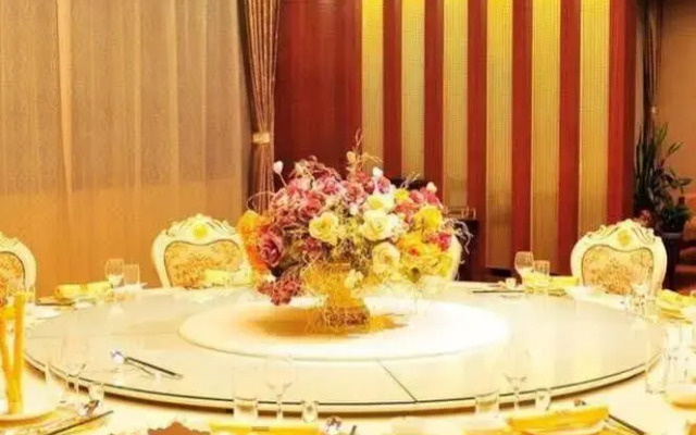Yellow River Pearl Hotel