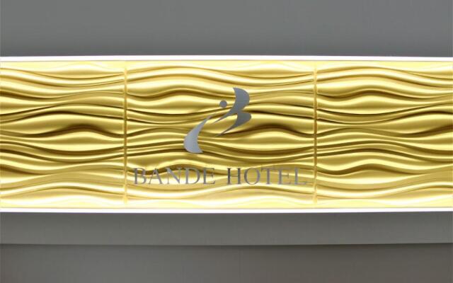 Bande Hotel Osaka