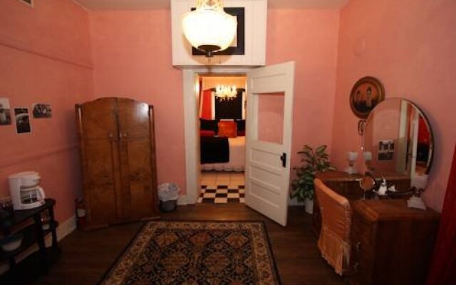 115 Austin Place Suite #1