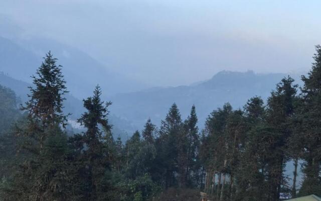 Misty Hostel Sapa