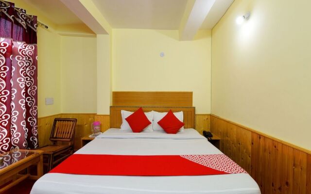 OYO 15028 Kalpana Homestay