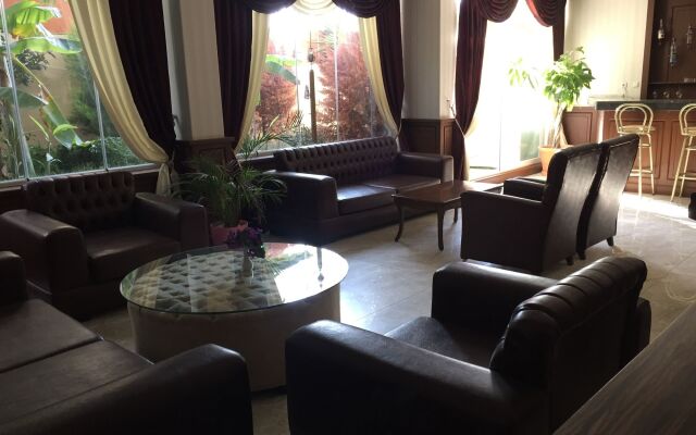 Akman City Hotel