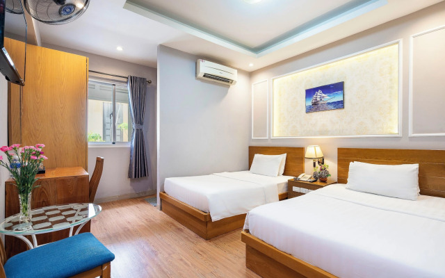 Lucky Star Hotel 266 De Tham