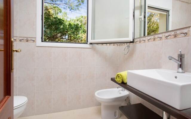 House - 3 Bedrooms with Pool and WiFi - 107973