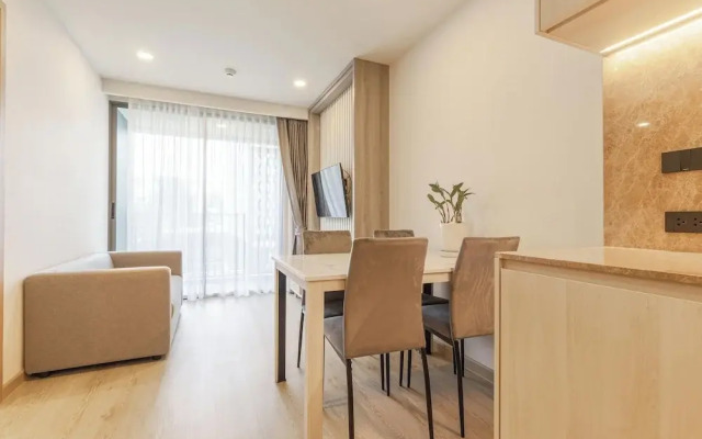 Top Location Near Beach Clubs C226