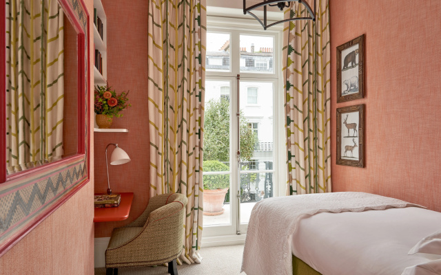 Number Sixteen Hotel, Firmdale Hotels