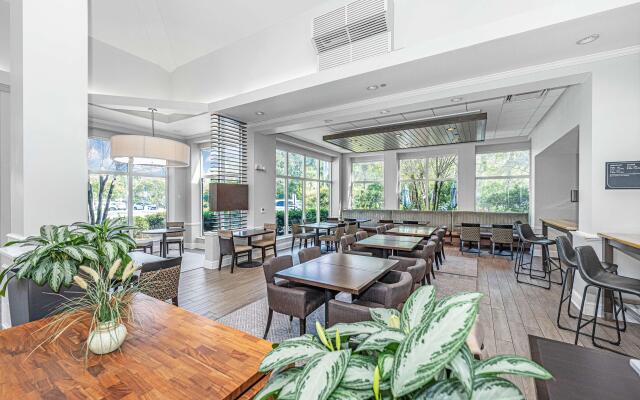 Hilton Garden Inn Charleston Airport