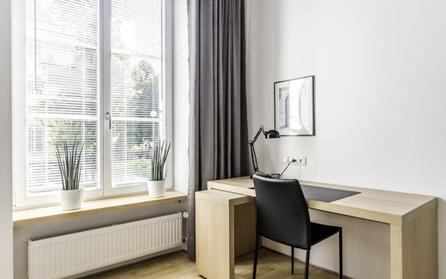 P&O Apartments Warecka Studio