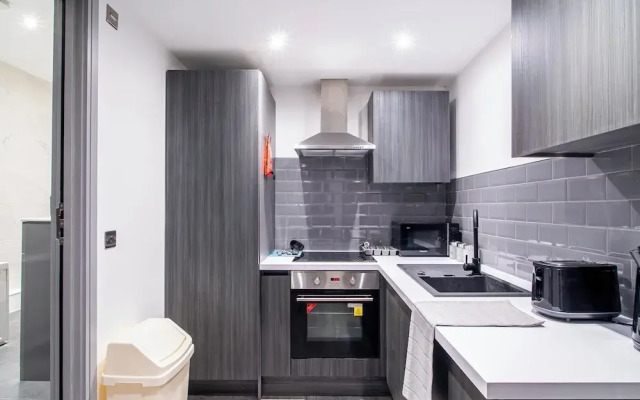 Bolton Road Apartment - Ideal Stay in Bradford