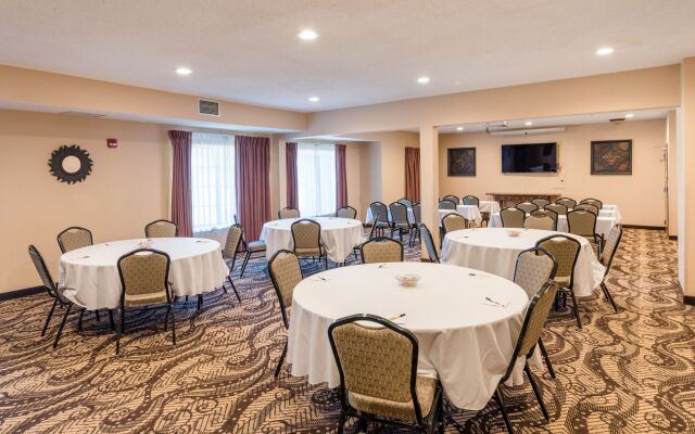 MCM Elegante Lodge & Suites Ruidoso