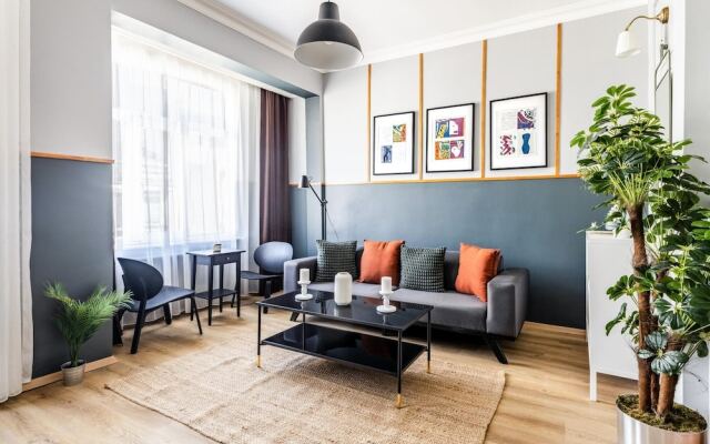 Central and Sophisticated Flat in Istanbul Beyoglu