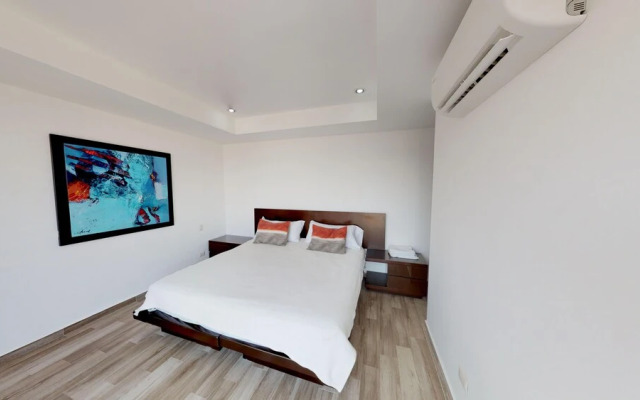 Luxury Penthouse in Chapultepec Guadalajara 17A